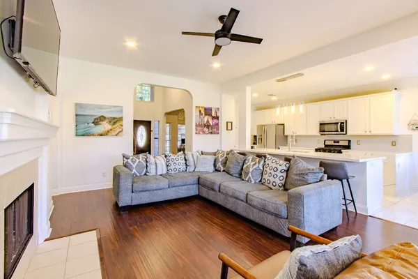 $355,999 | 20922 Clovermeadow, Spring, TX 77379