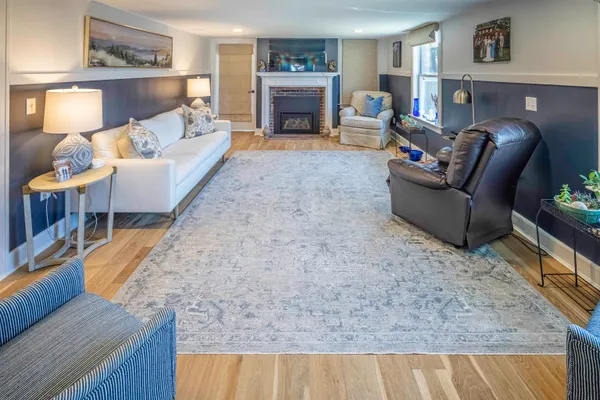 $925,000 | 17 Beaumont Drive, Dover, NH 03820