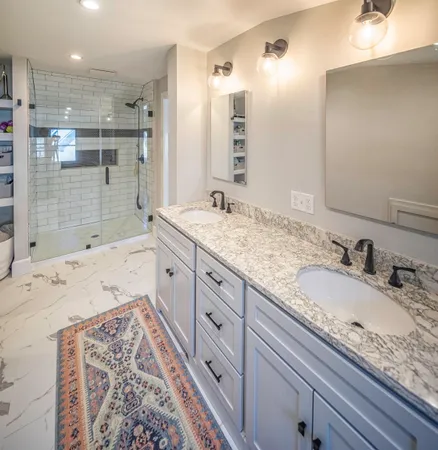 $925,000 | 17 Beaumont Drive, Dover, NH 03820