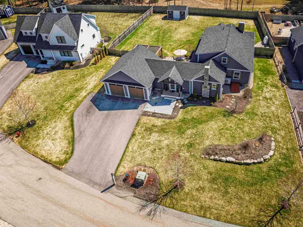 $925,000 | 17 Beaumont Drive, Dover, NH 03820