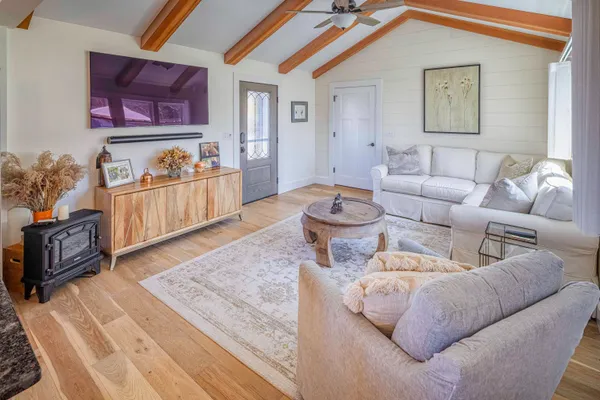 $925,000 | 17 Beaumont Drive, Dover, NH 03820