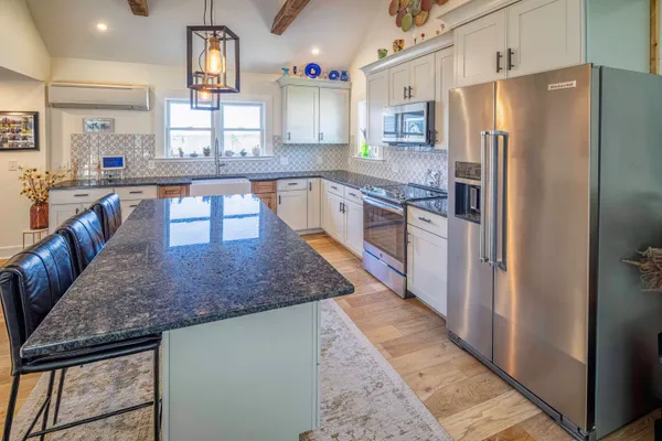 $925,000 | 17 Beaumont Drive, Dover, NH 03820