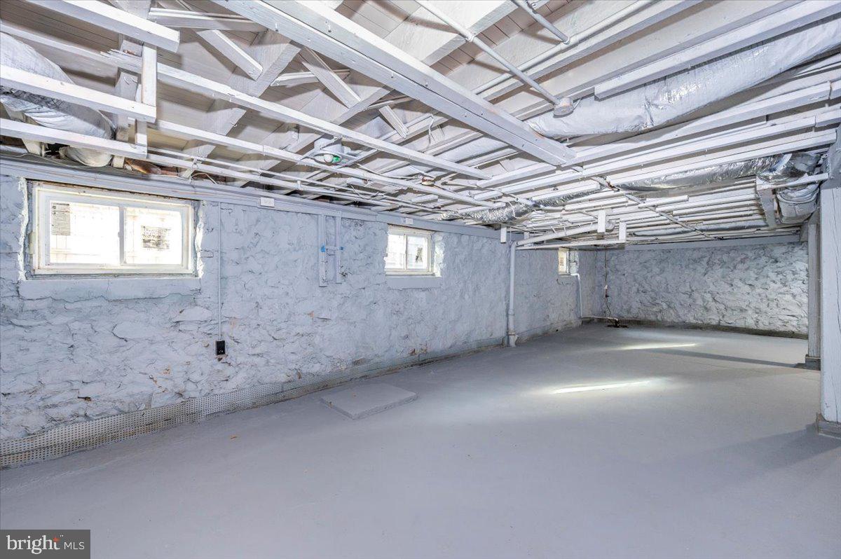 3503 Garrison Boulevard Baltimore, MD 21215 - Photo 46 of 68