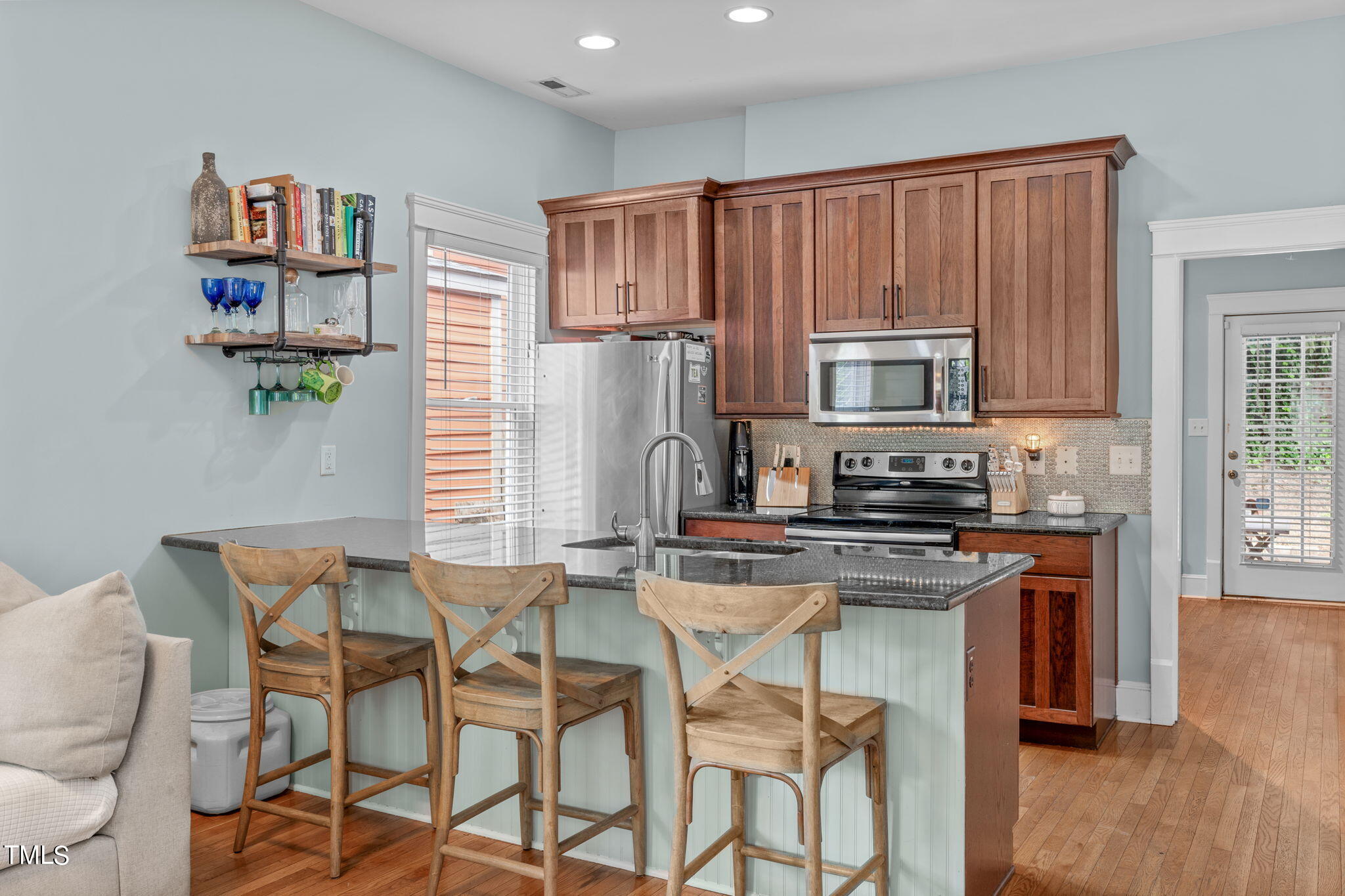 511 South Saunders Street Raleigh, NC 27601 - Photo 9 of 21 8