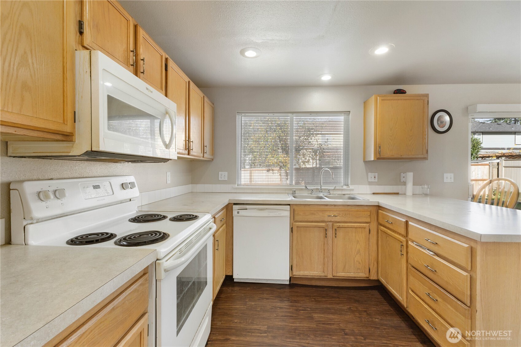 10124 Southeast 243rd Street Kent, WA 98030 - Photo 11 of 35