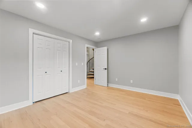 $574,900 | 254 Hidden Cove Road, Unit 254, Old Saybrook, CT 06475