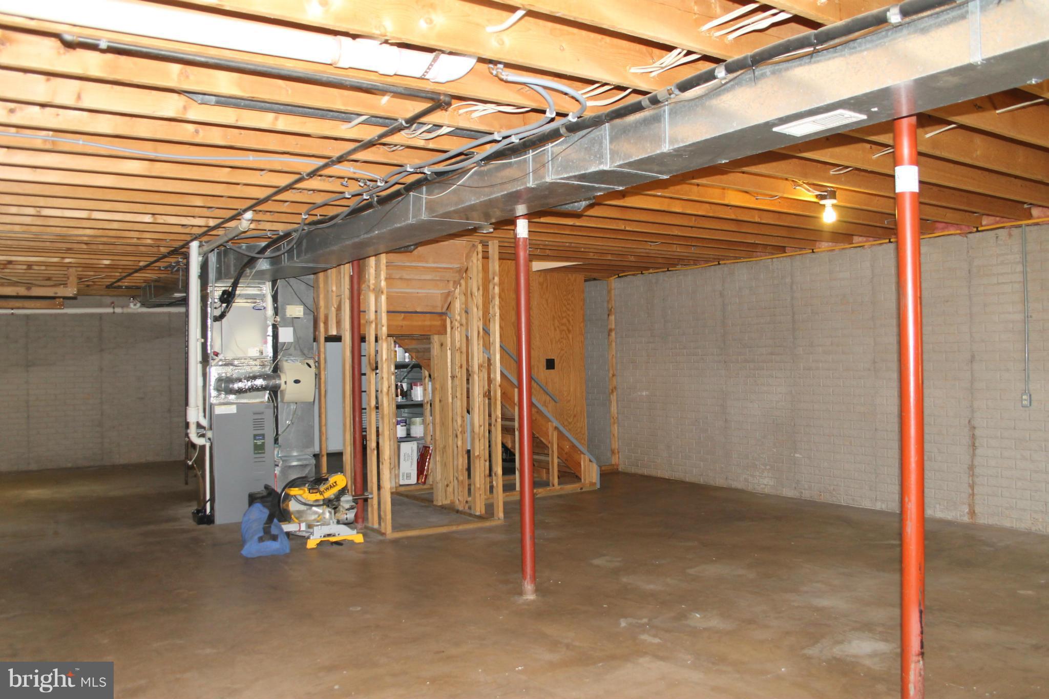 23839 Batna Road Lignum, VA 22726 - Photo 22 of 30 Basement