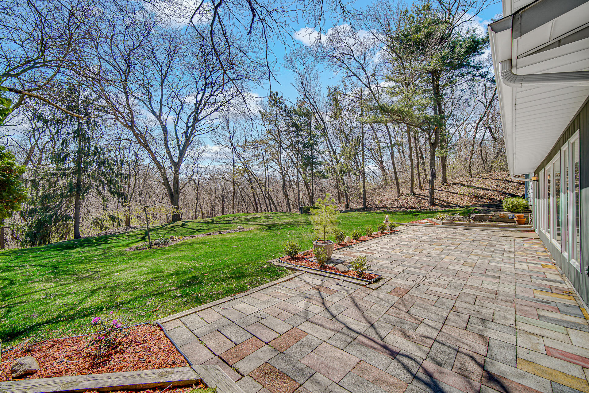 71 Ski Hill Road Portage, IN 46368 - Photo 23 of 23 1920x1280