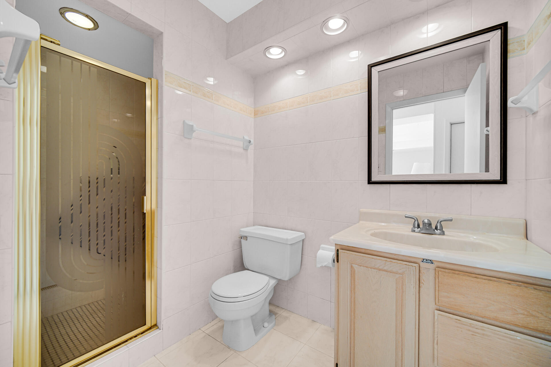 71 Ski Hill Road Portage, IN 46368 - Photo 8 of 23 1920x1280