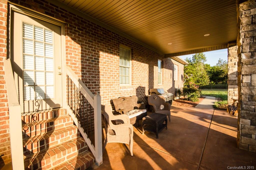 1618 Ivey Church Road Maiden, NC 28650 - Photo 6 of 24 Gallery Image 6