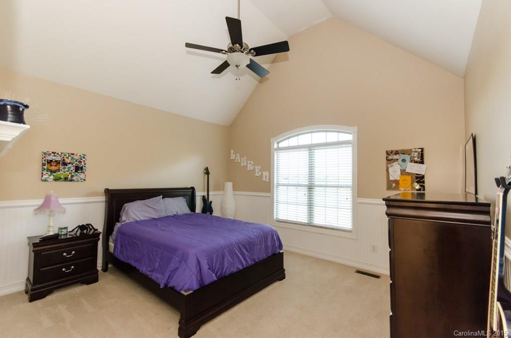 1618 Ivey Church Road Maiden, NC 28650 - Photo 9 of 24 Gallery Image 9