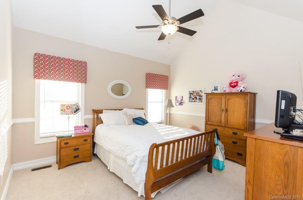 1618 Ivey Church Road Maiden, NC 28650 - Photo 10 of 24 Gallery Image 10