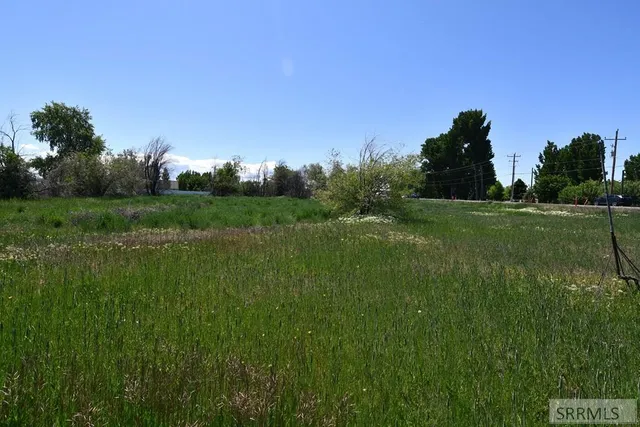 $599,900 | 2950 North Ammon Road, Idaho Falls, ID 83401