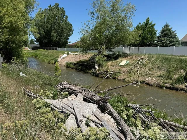 $599,900 | 2950 North Ammon Road, Idaho Falls, ID 83401