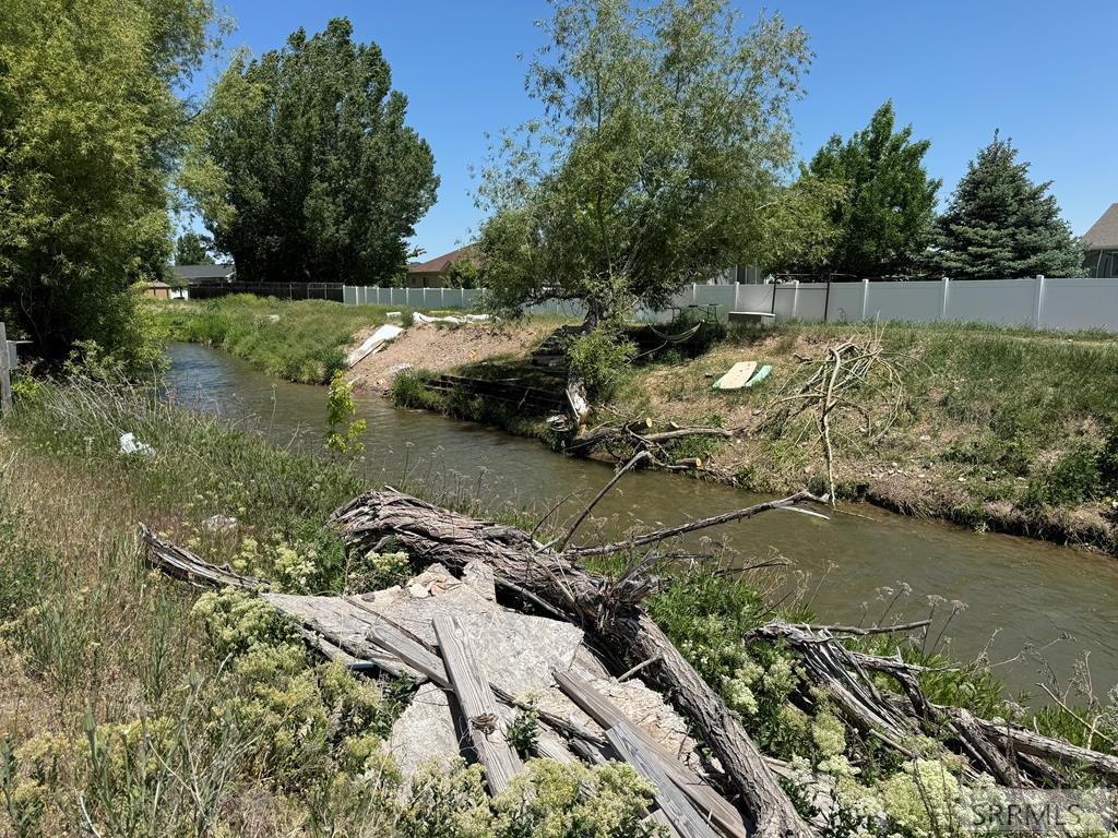 2950 North Ammon Road Idaho Falls, ID 83401 - Photo 39 of 48