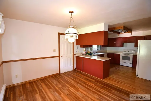 $599,900 | 2950 North Ammon Road, Idaho Falls, ID 83401