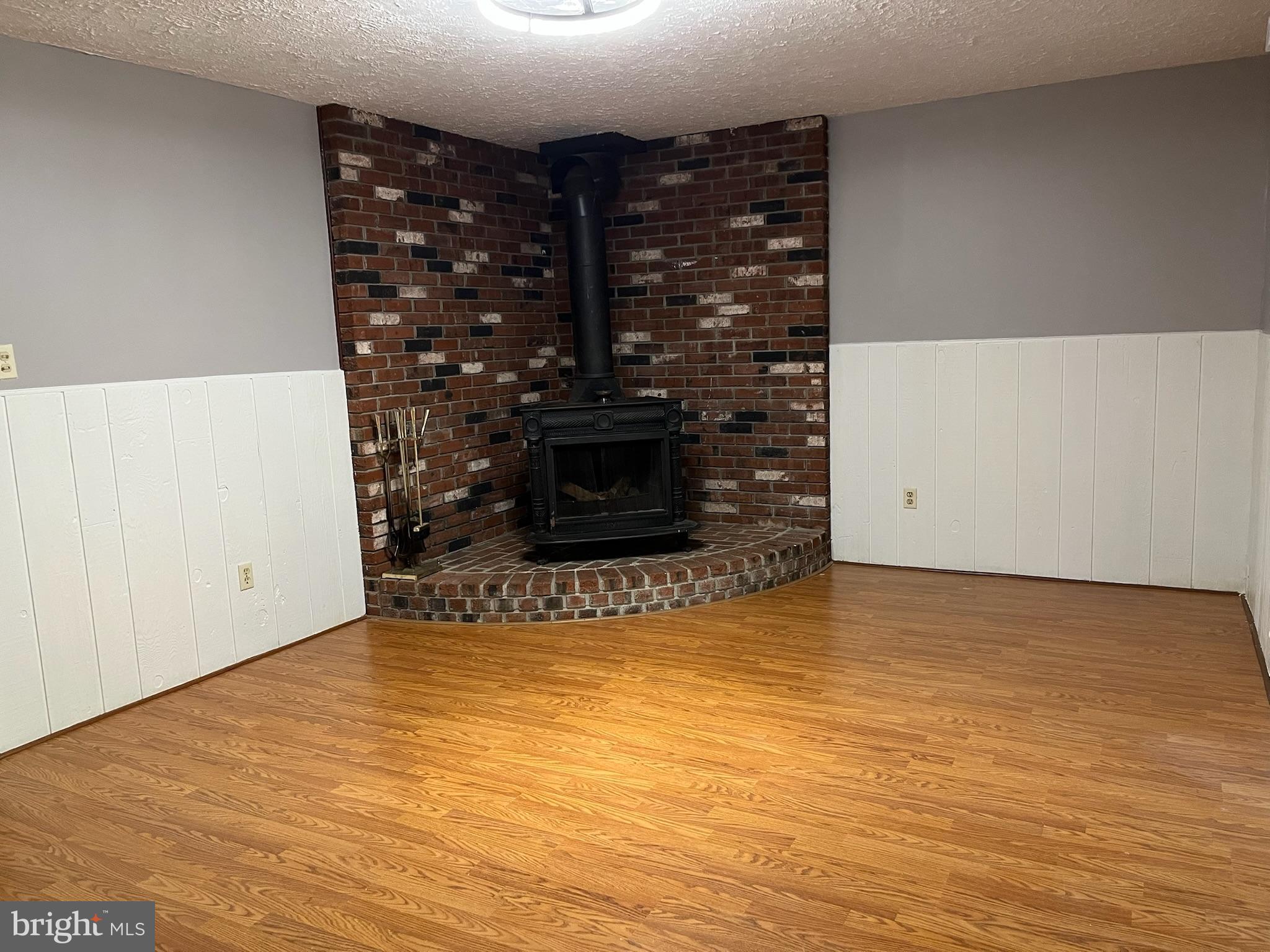 8523 Pine Run Court Ellicott City, MD 21043 - Photo 9 of 18 a view of wooden floor
