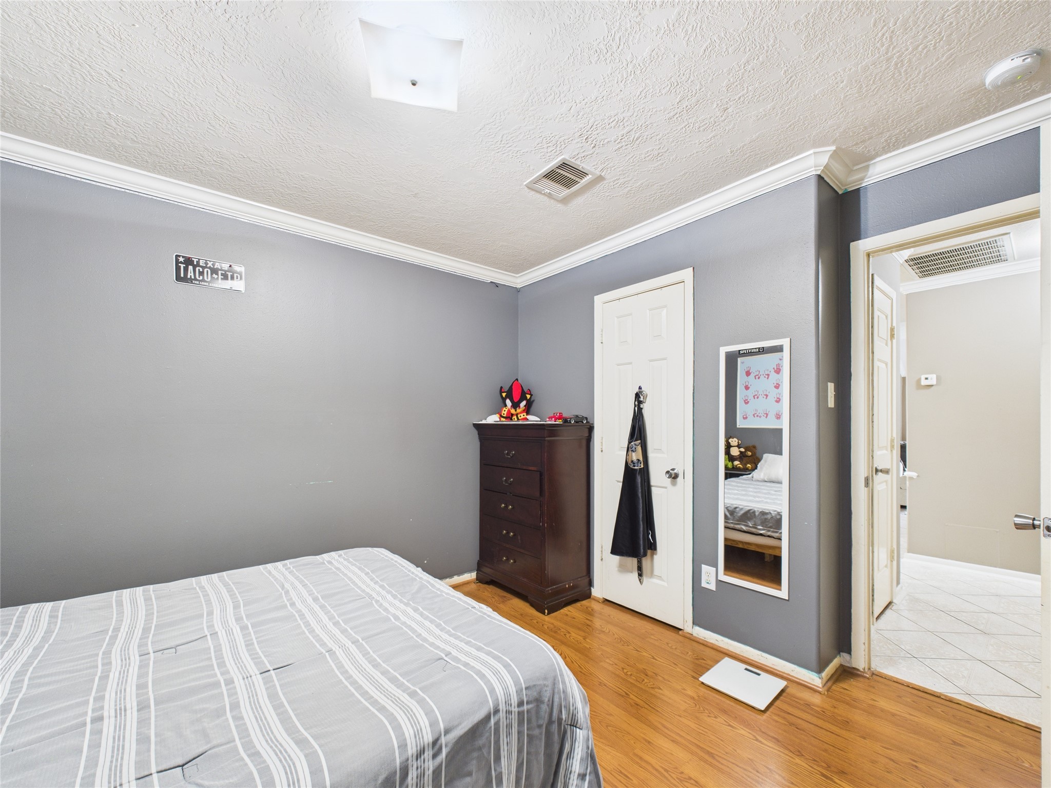 6618 Portlick Drive Katy, TX 77449 - Photo 4 of 40 Additional angle showing closet space and clean layout.
