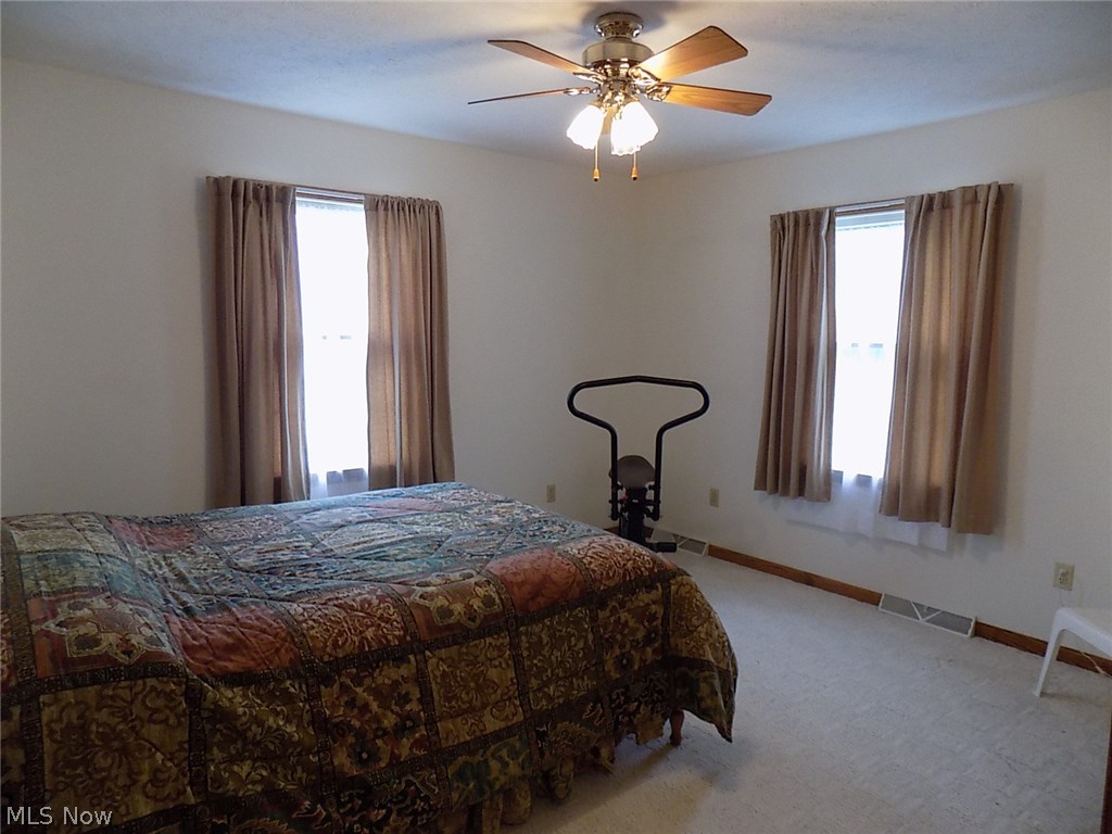 52443 North Ridge Road Vermilion, OH 44089 - Photo 16 of 28