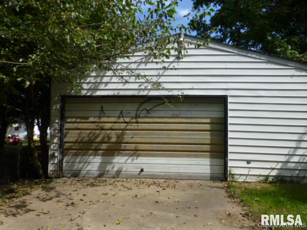 1033 North Ohio Street Springfield, IL 62702 - Photo 13 of 13