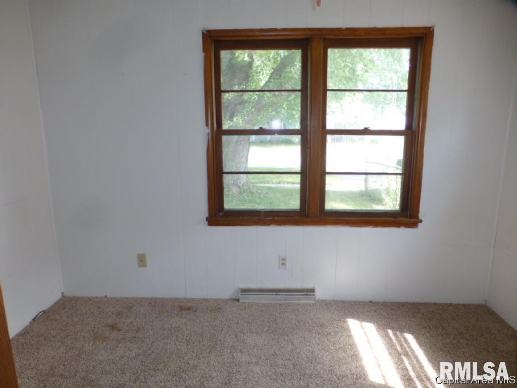 1033 North Ohio Street Springfield, IL 62702 - Photo 6 of 13