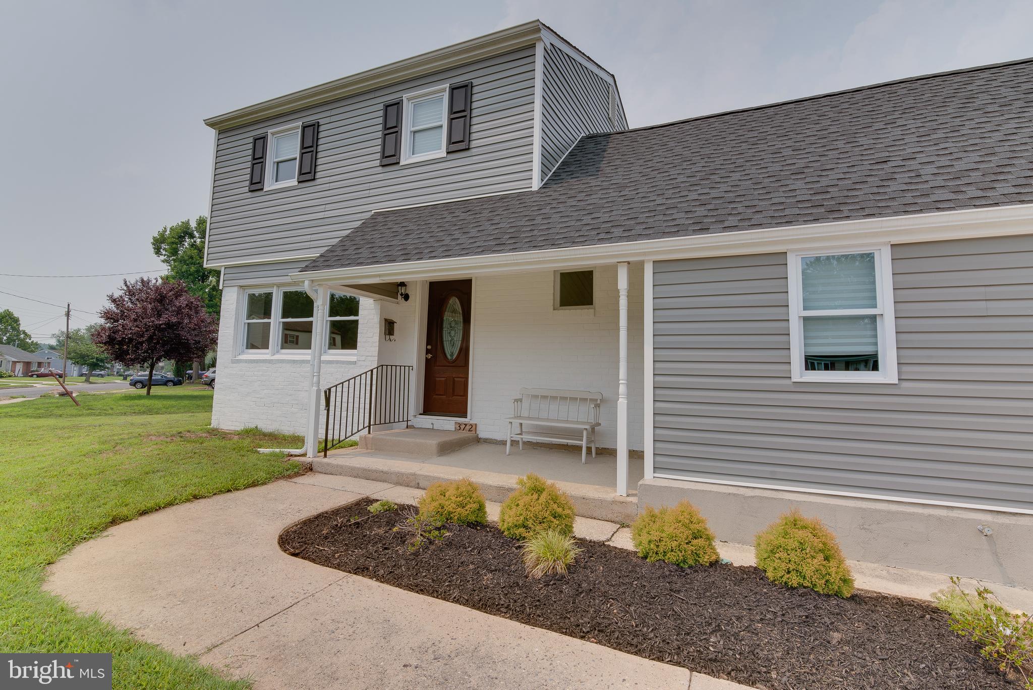 372 Madison Road Mantua, NJ 08051 - Photo 2 of 31 Gallery Image 2