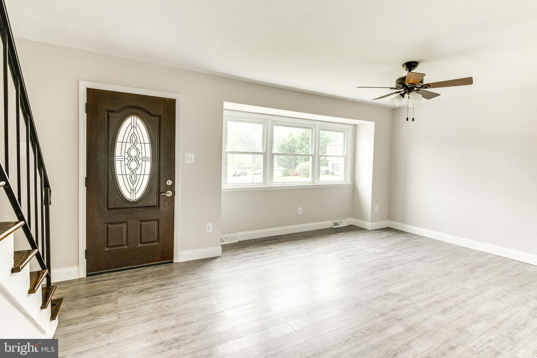 372 Madison Road Mantua, NJ 08051 - Photo 4 of 31 Gallery Image 4