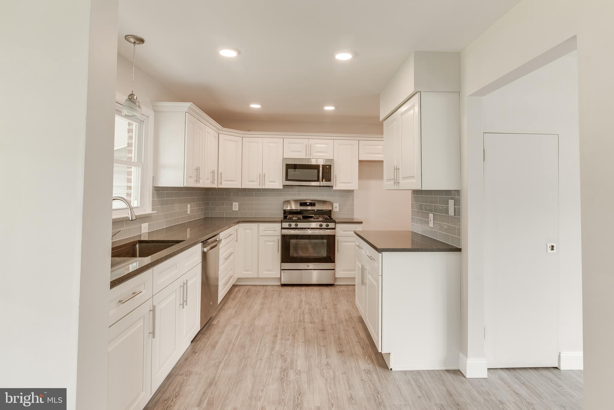 372 Madison Road Mantua, NJ 08051 - Photo 7 of 31 Gallery Image 7