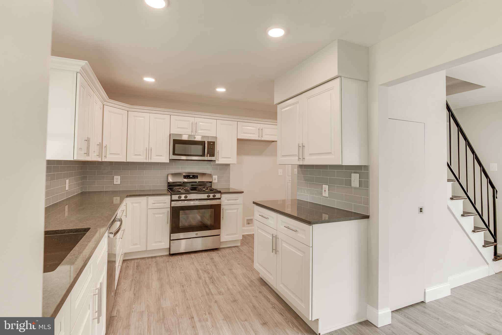 372 Madison Road Mantua, NJ 08051 - Photo 8 of 31 Gallery Image 8