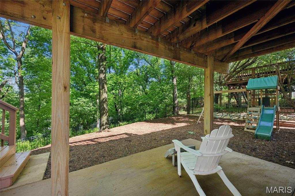 825 Ginger Wood Court Ballwin, MO 63021 - Photo 19 of 24