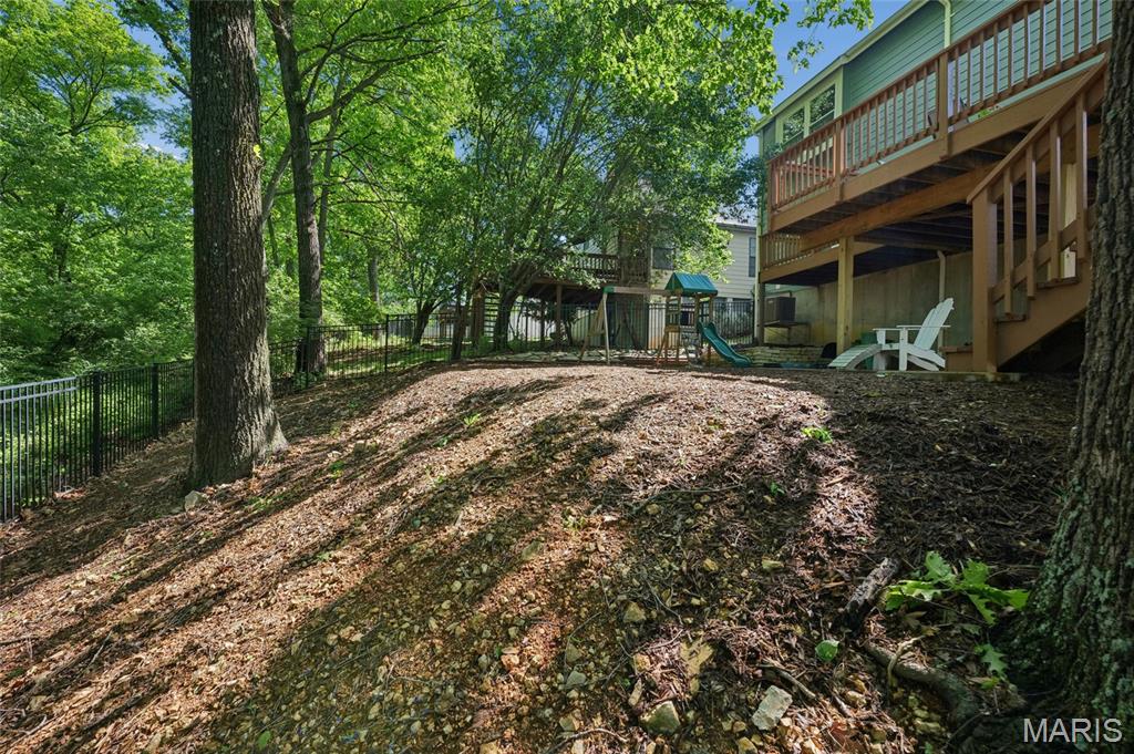 825 Ginger Wood Court Ballwin, MO 63021 - Photo 21 of 24