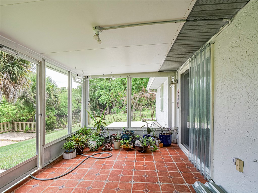 1173 George Street Sebastian, FL 32958 - Photo 25 of 36
