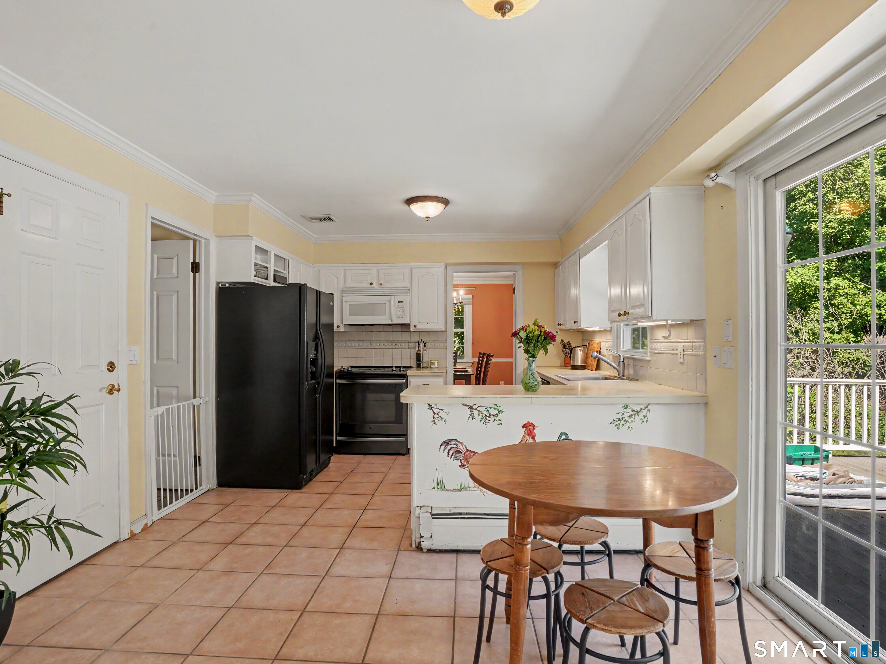2435 Boston Post Road Darien, CT 06820 - Photo 12 of 32