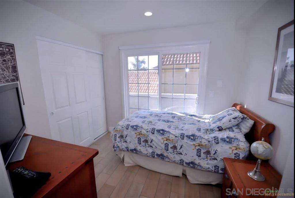 33 Port Royale Road Coronado, CA 92118 - Photo 12 of 20 Gallery Image 12