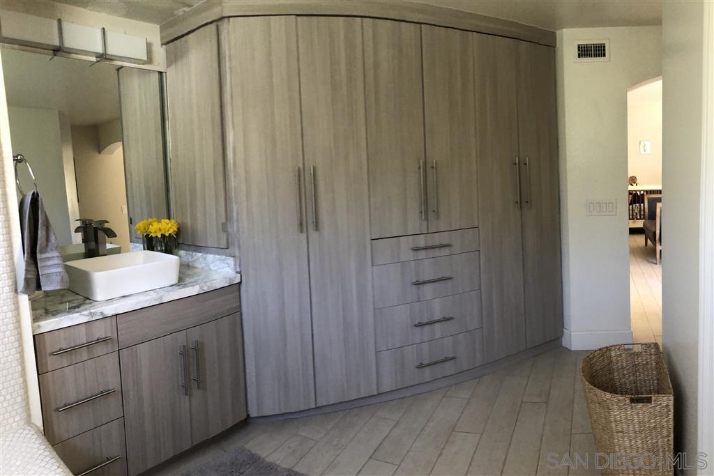 33 Port Royale Road Coronado, CA 92118 - Photo 18 of 20 Gallery Image 18