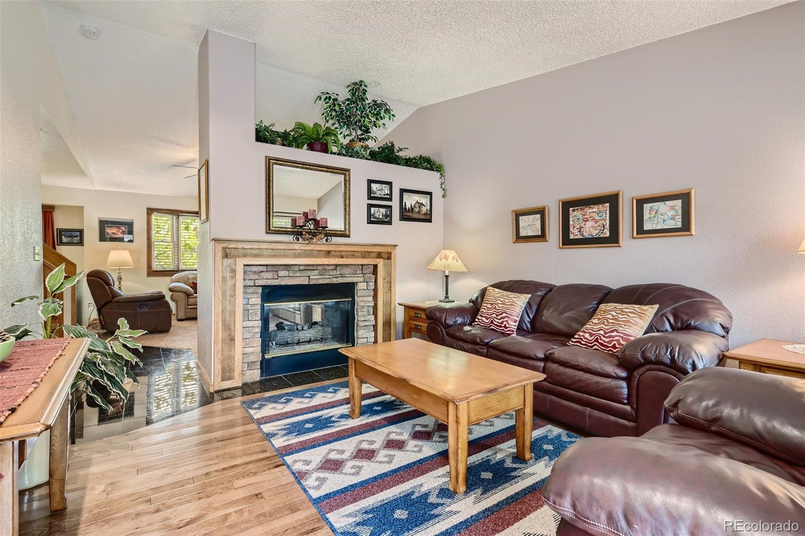 10403 Hyacinth Place Highlands Ranch, CO 80129 - Photo 6 of 35 Gallery Image 6
