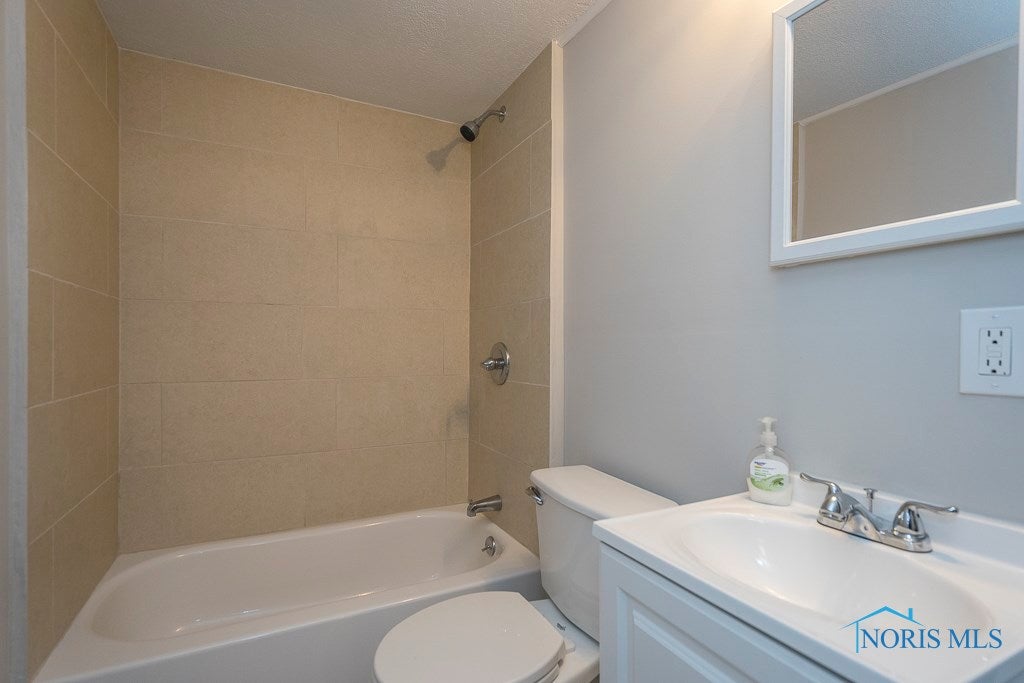 8610 Reynolds Road Wayne, OH 43466 - Photo 17 of 35 Gallery Image 17