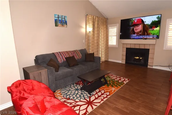 $3,000 | 267 Westwind Road, Henderson, NV 89074