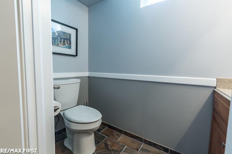 2096 Winchester Road Rochester Hills, MI 48307 - Photo 41 of 49