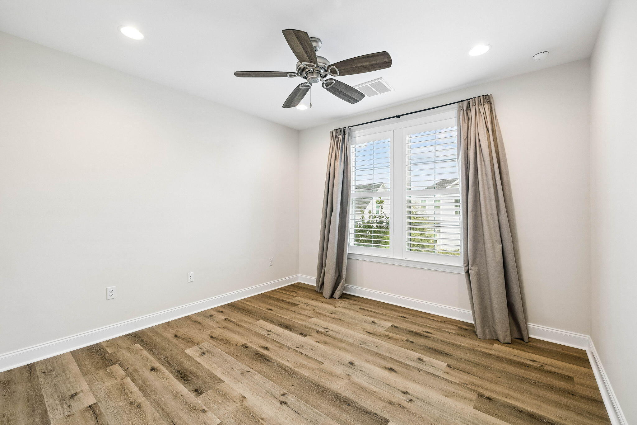 63 Roundwood Dr Inlet Beach Inlet Beach, FL 32461 - Photo 33 of 60 Guest Suite