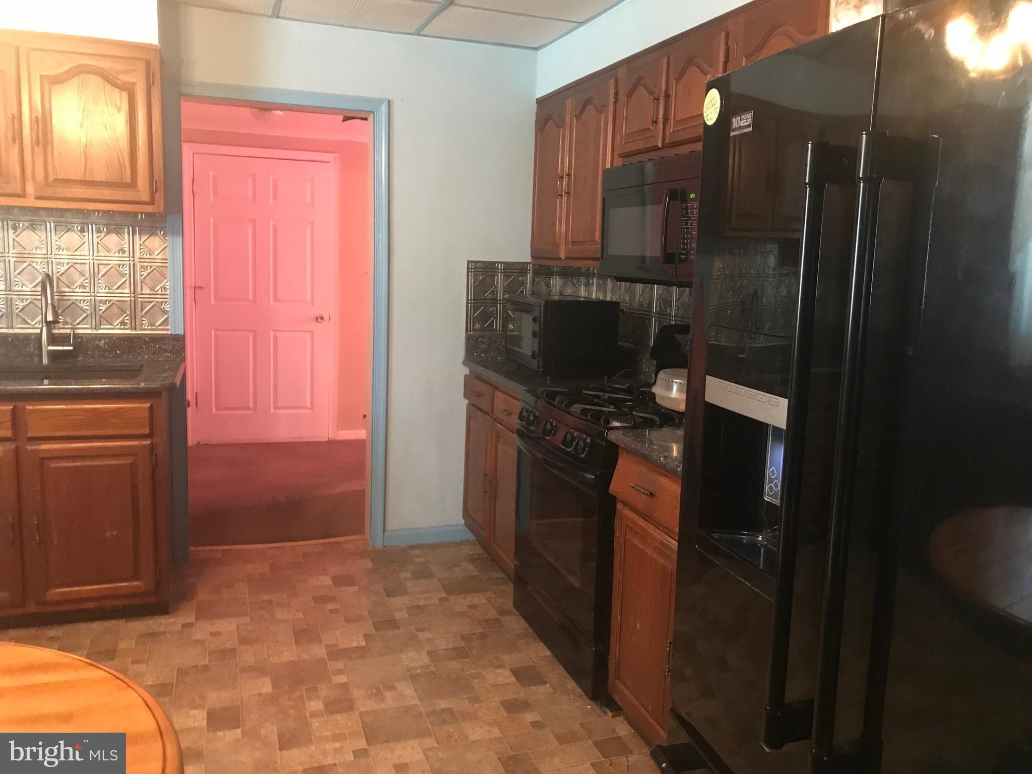 717 Laurel Street Delanco, NJ 08075 - Photo 4 of 15 Gallery Image 4