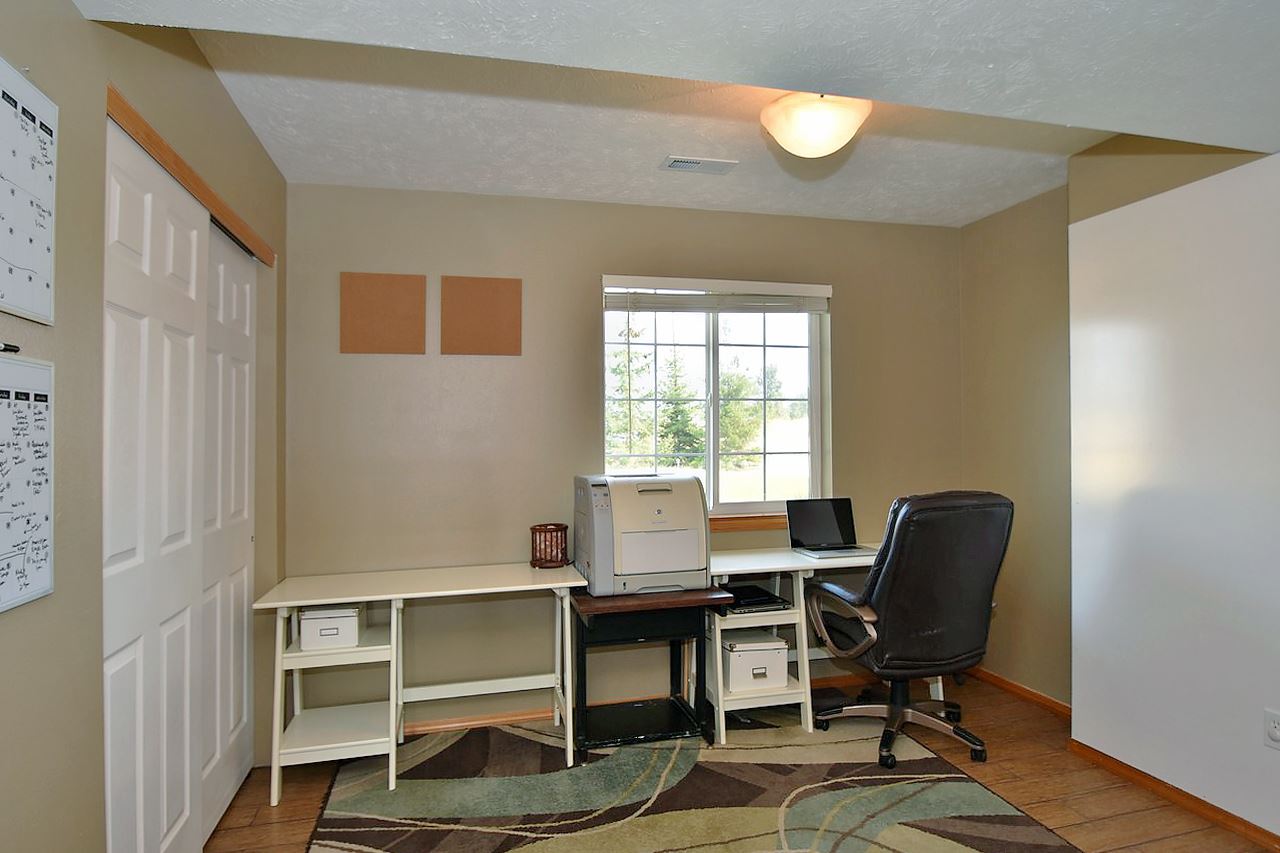 7707 West Greenwood Road Spokane, WA 99224 - Photo 10 of 20 Gallery Image 10