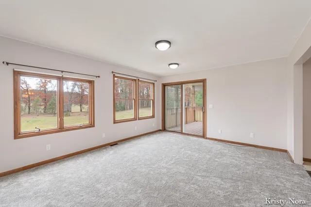 $359,900 | 11026 West Sidney Road, Gowen, MI 49326