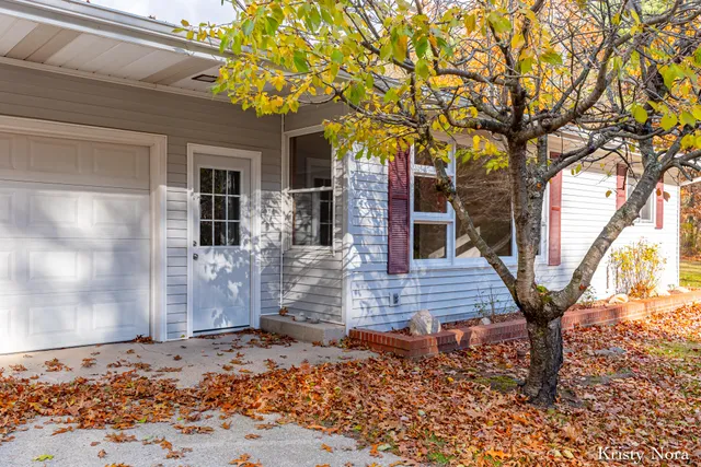 $359,900 | 11026 West Sidney Road, Gowen, MI 49326