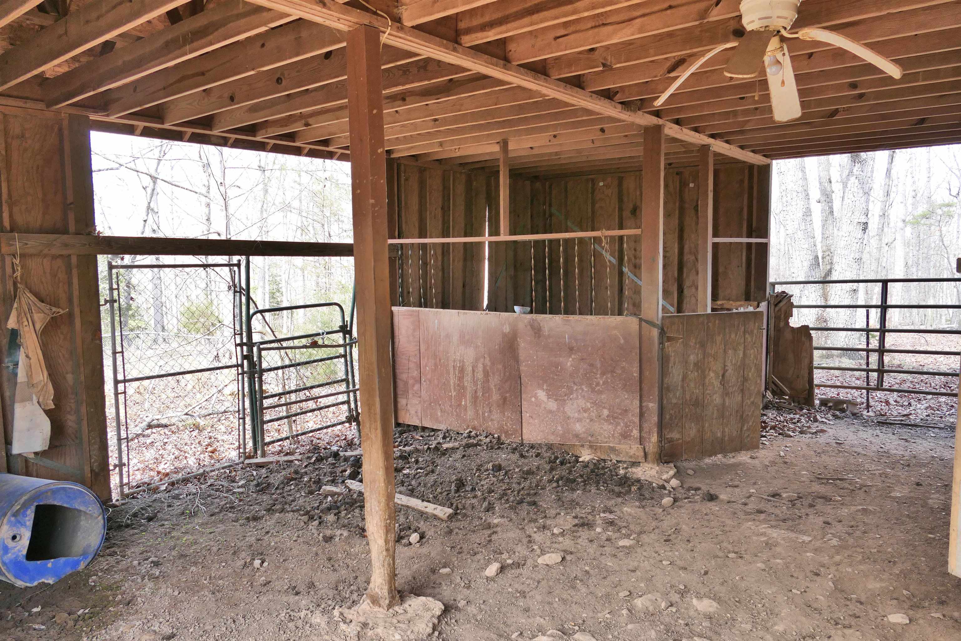 333 Ross Hill Road Gaffney, SC 29341 - Photo 11 of 32