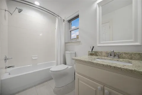 $795,000 | 4415 Holland Avenue, Unit D, Dallas, TX 75219