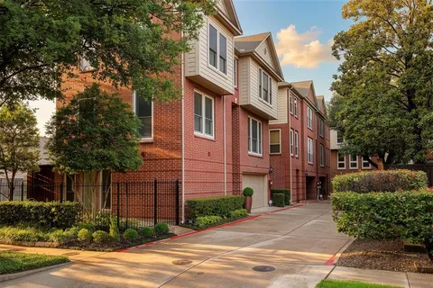 $795,000 | 4415 Holland Avenue, Unit D, Dallas, TX 75219