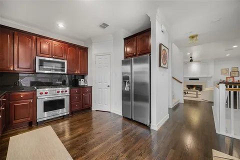 $795,000 | 4415 Holland Avenue, Unit D, Dallas, TX 75219