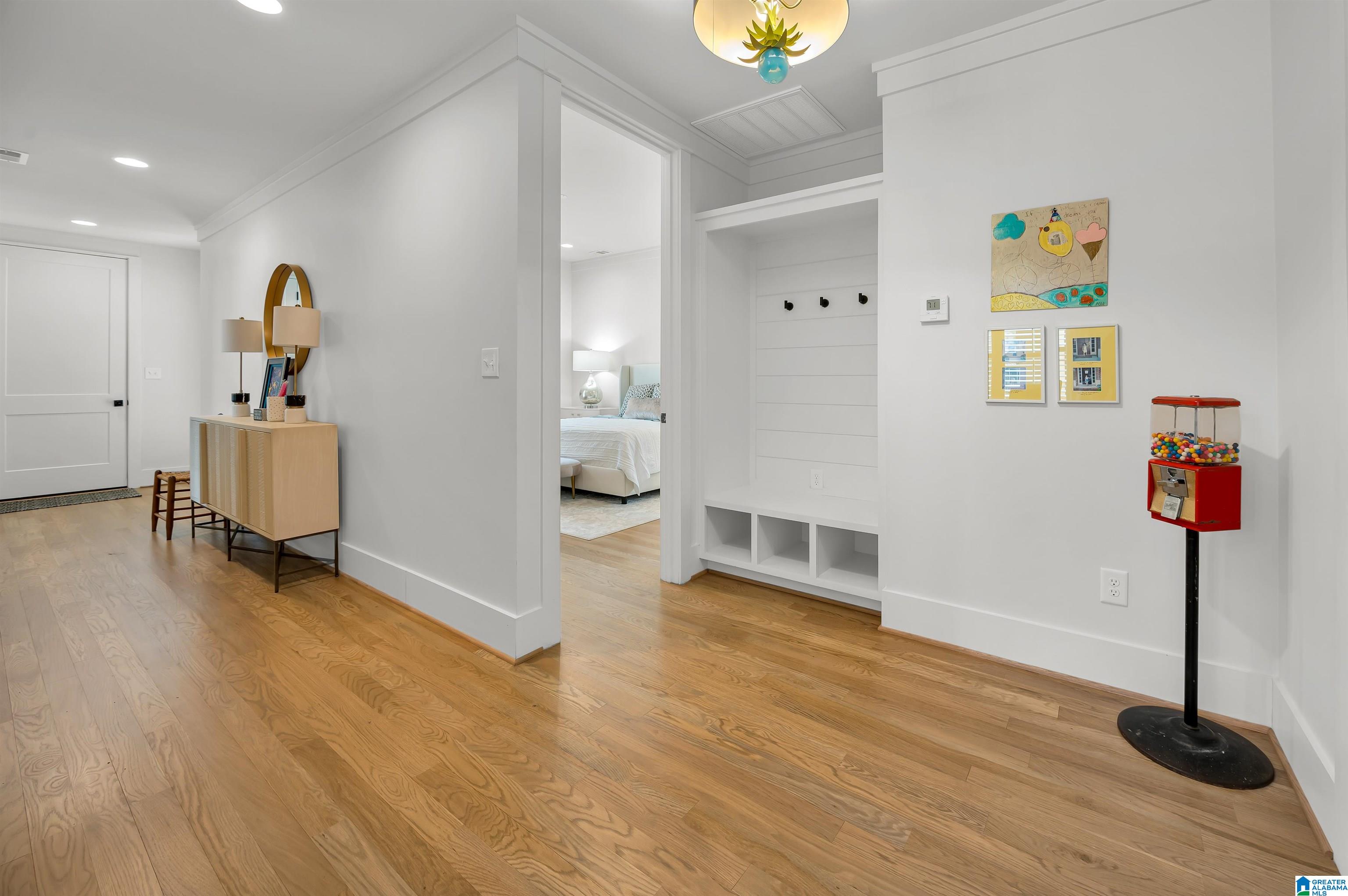409 Sterrett Avenue Birmingham, AL 35209 - Photo 20 of 52