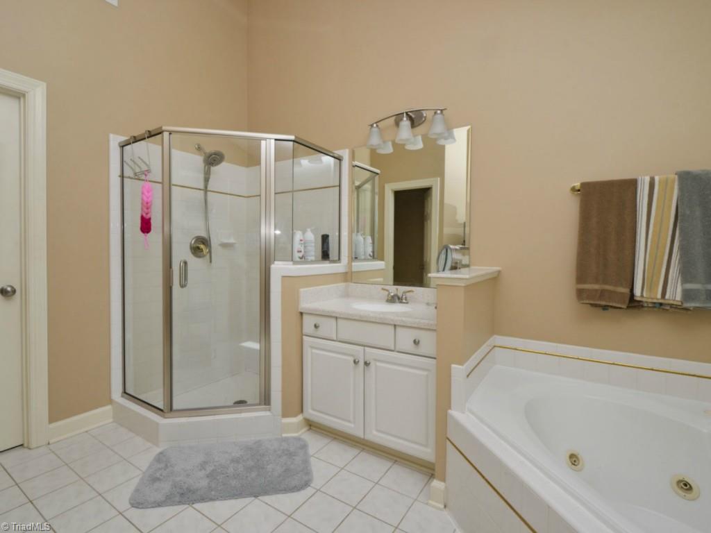 1795 Ridge Oaks Drive Oak Ridge, NC 27310 - Photo 26 of 30